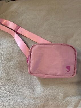 Geckobrand Pink Crossbody Bag